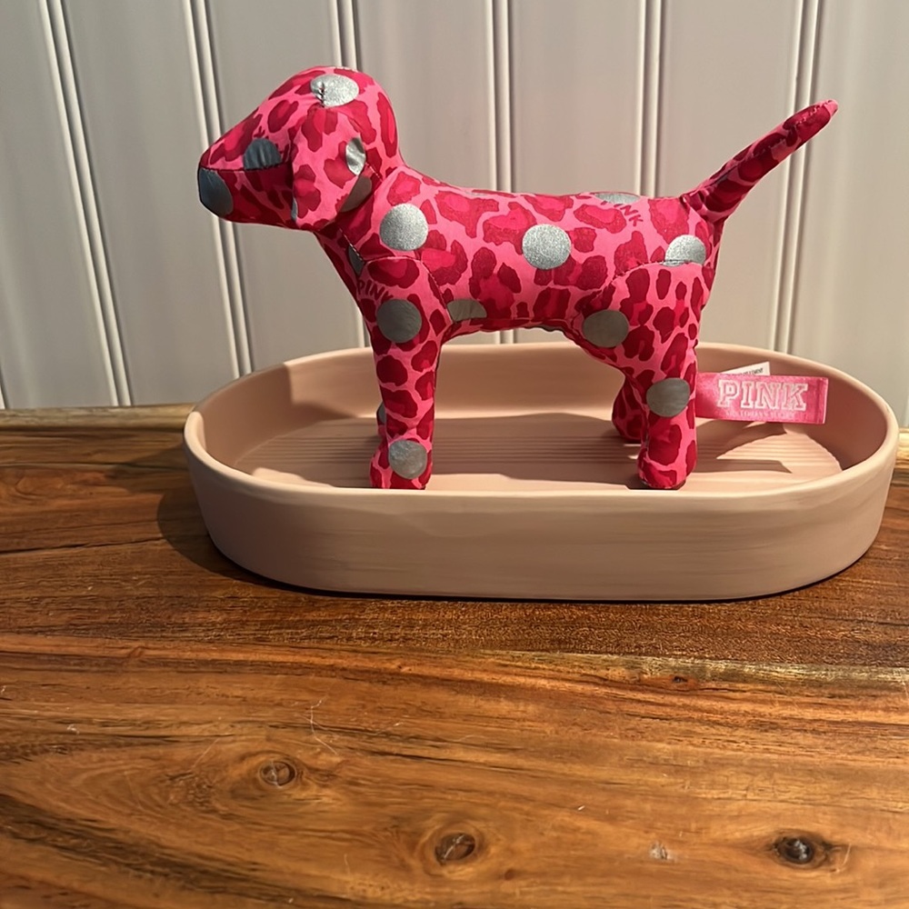 Rare•PINK-Victoria’s Secret 2011 Dog